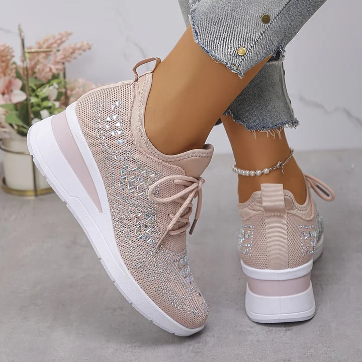 Giselle – Baskets conçues pour la marche, ornées de strass scintillants