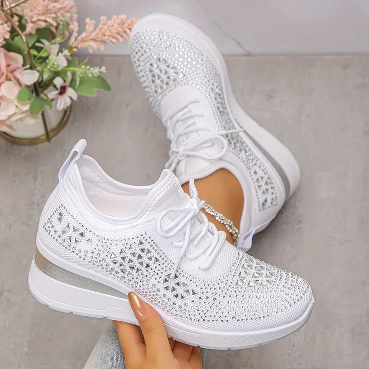 Giselle – Baskets conçues pour la marche, ornées de strass scintillants