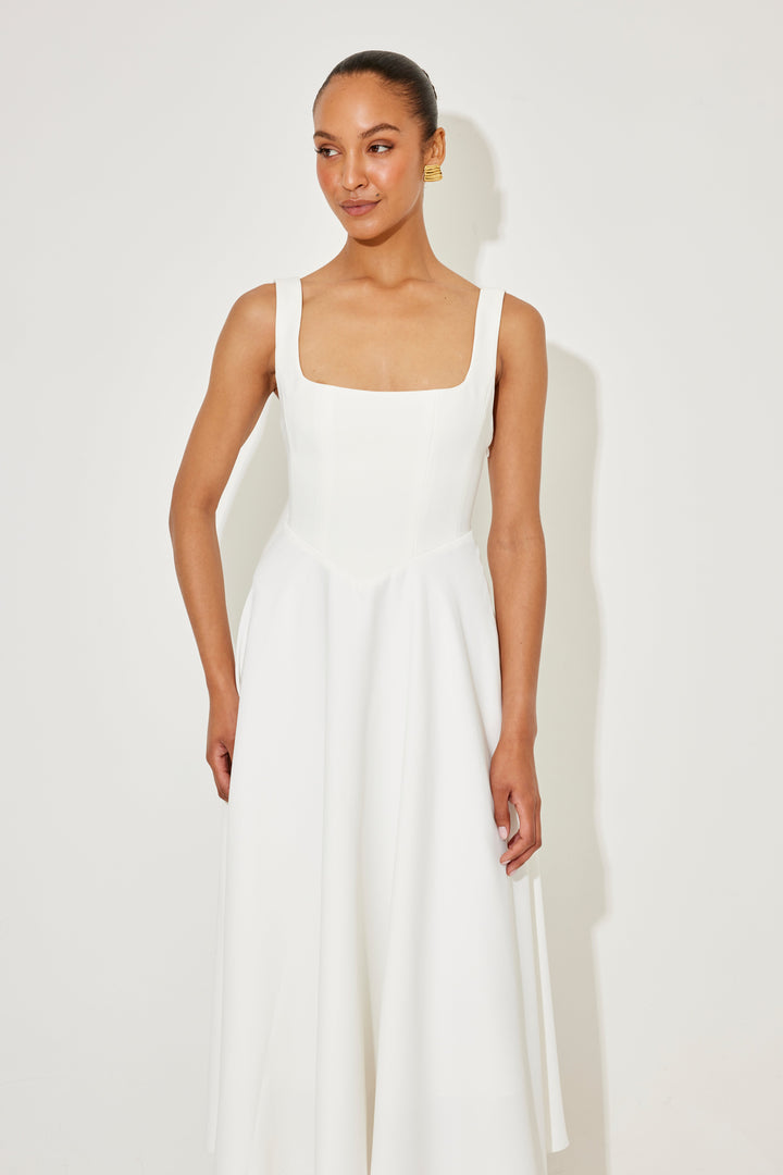 Amelia™ | Robe Midi Flottante Intemporelle