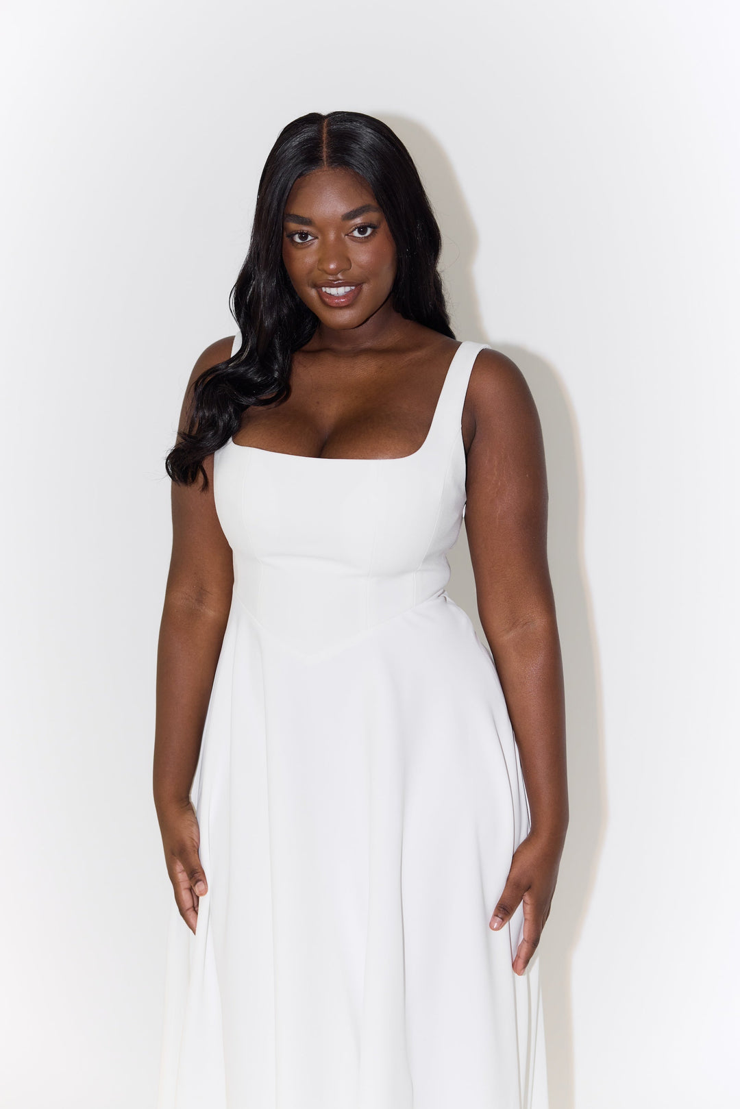 Amelia™ | Robe Midi Flottante Intemporelle